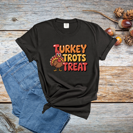 Funny Turkey Trot T-shirt - Thanksgiving Running Outfit with Retro Vibes