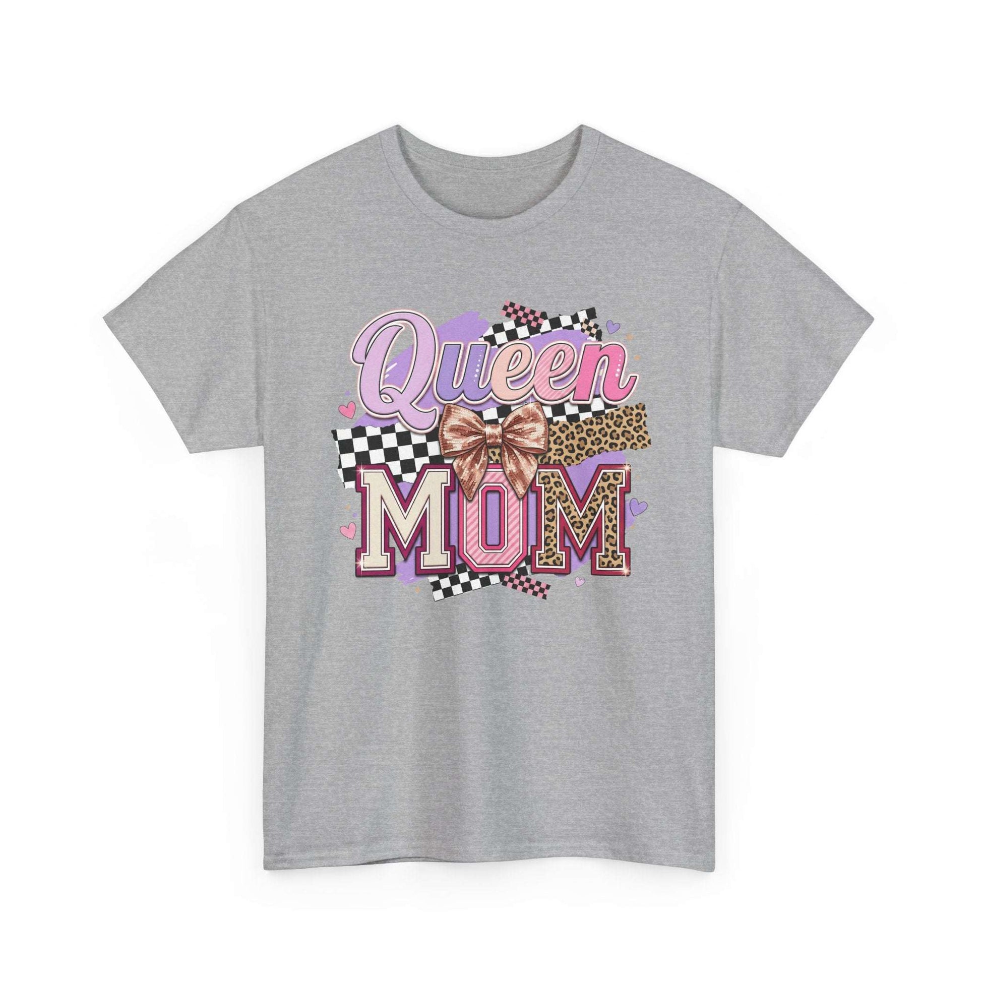 Queen Mom T-Shirt | Leopard Retro Mom Tee | Mother’s Day Gift Shirt