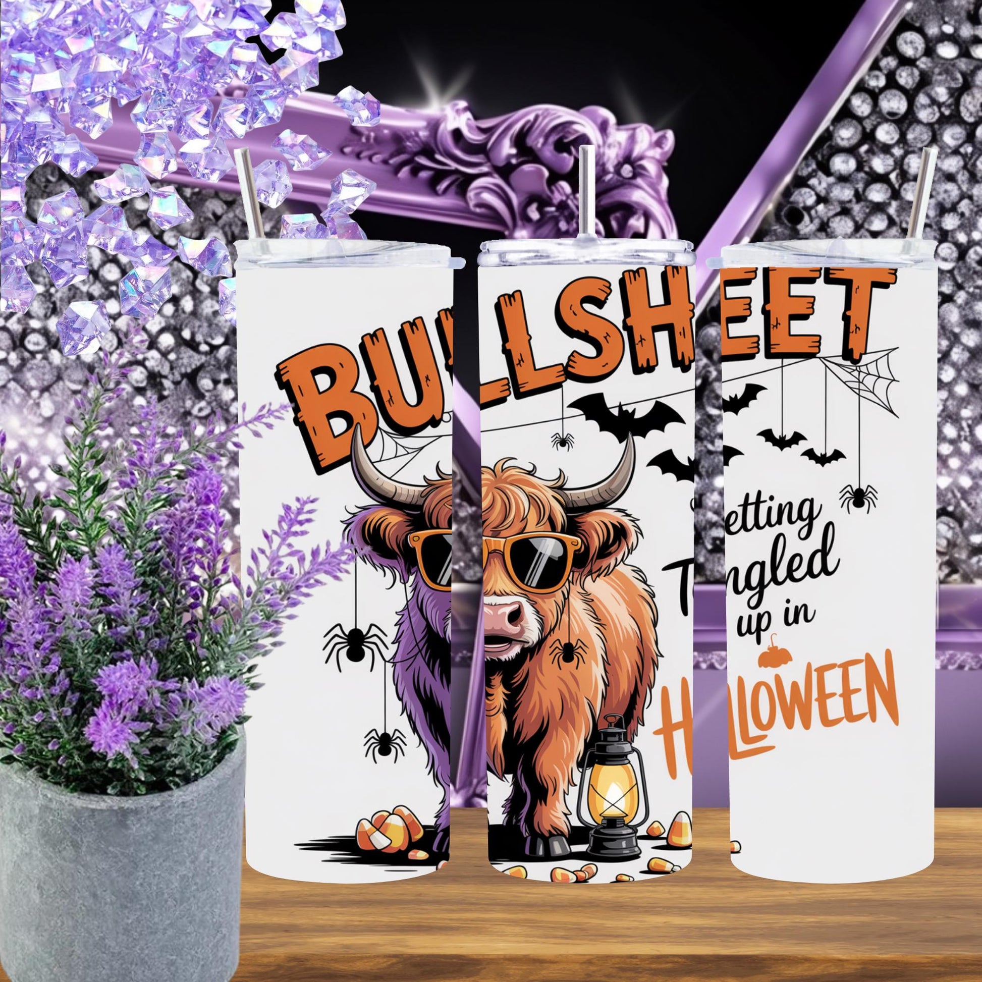 Highland Cow Halloween Tumbler – 20oz Funny Fall Mug – Cute Cow in Costume Cup, Spooky Season Gift, Farmhouse Halloween Tumbler